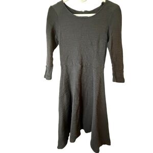 Women’s XS Old Navy 3/4 Long Sleeve knit Dress in Classic Black